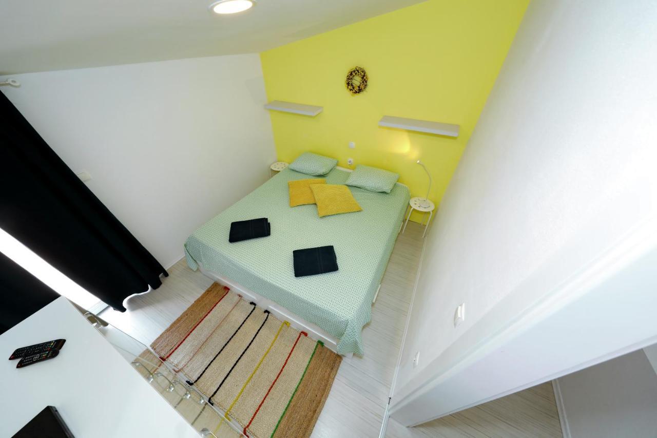 Apartment With Private Pool ซูโกชัน ภายนอก รูปภาพ